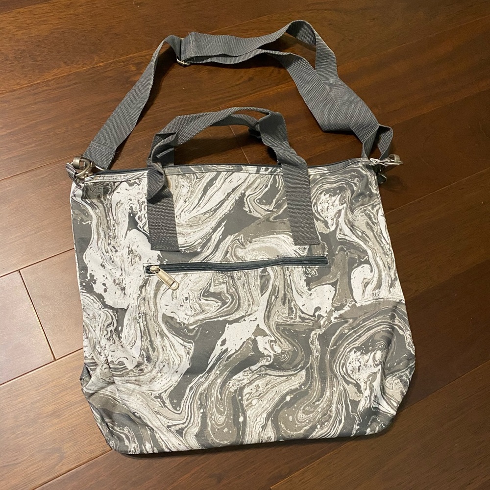 Grey/White Large Tote Bag
